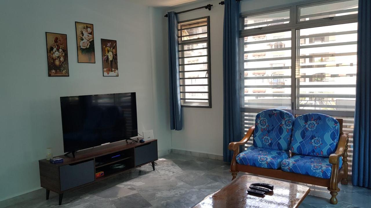 Kampong Tanah Merah  Pd Batu 9 Cocobay Apartment With Family מראה חיצוני תמונה