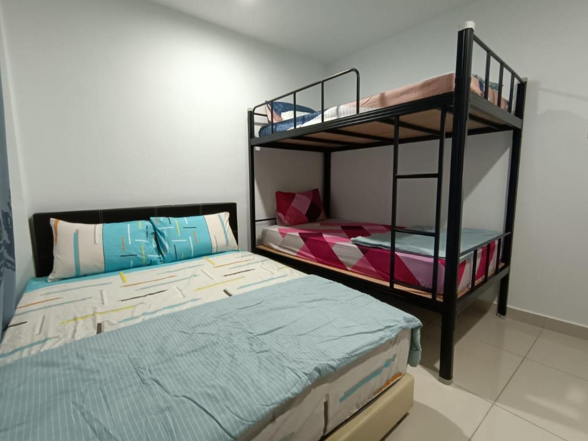 Kampong Tanah Merah  Pd Batu 9 Cocobay Apartment With Family מראה חיצוני תמונה