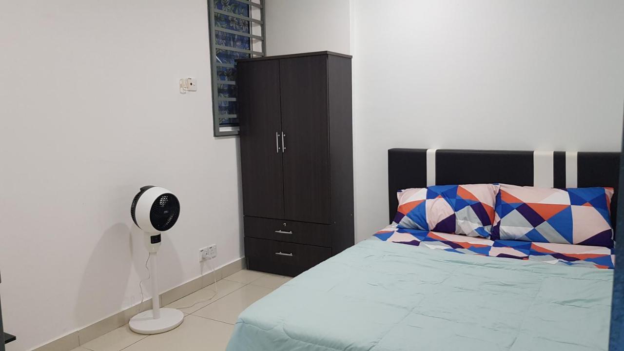 Kampong Tanah Merah  Pd Batu 9 Cocobay Apartment With Family מראה חיצוני תמונה