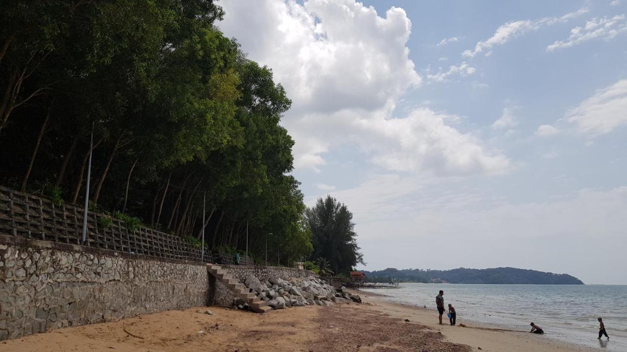 Kampong Tanah Merah  Pd Batu 9 Cocobay Apartment With Family מראה חיצוני תמונה